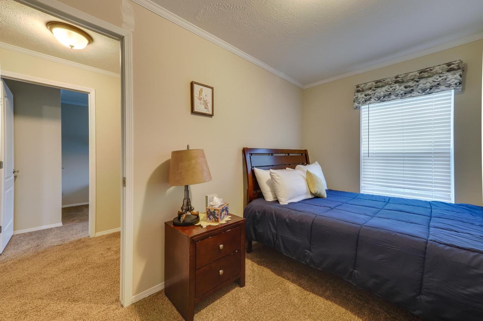 Family Home In Rapid City About 4 Mi To Torch Lake! エクステリア 写真